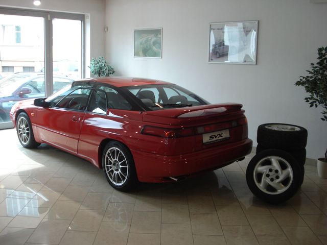 Subaru SVX 