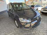 Volkswagen Sharan Comfortline BMT AHK PDC Ambiente E-Sitze - VW Sharan Gebrauchtwagen in Bielefeld