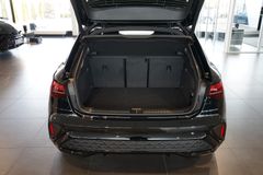 AUDI A3 Sportback 35 TFSI | 2x S line | Pano | Carbon AUDI A3 Sportback 35 TFSI | 2x S line | Pano | Carbon