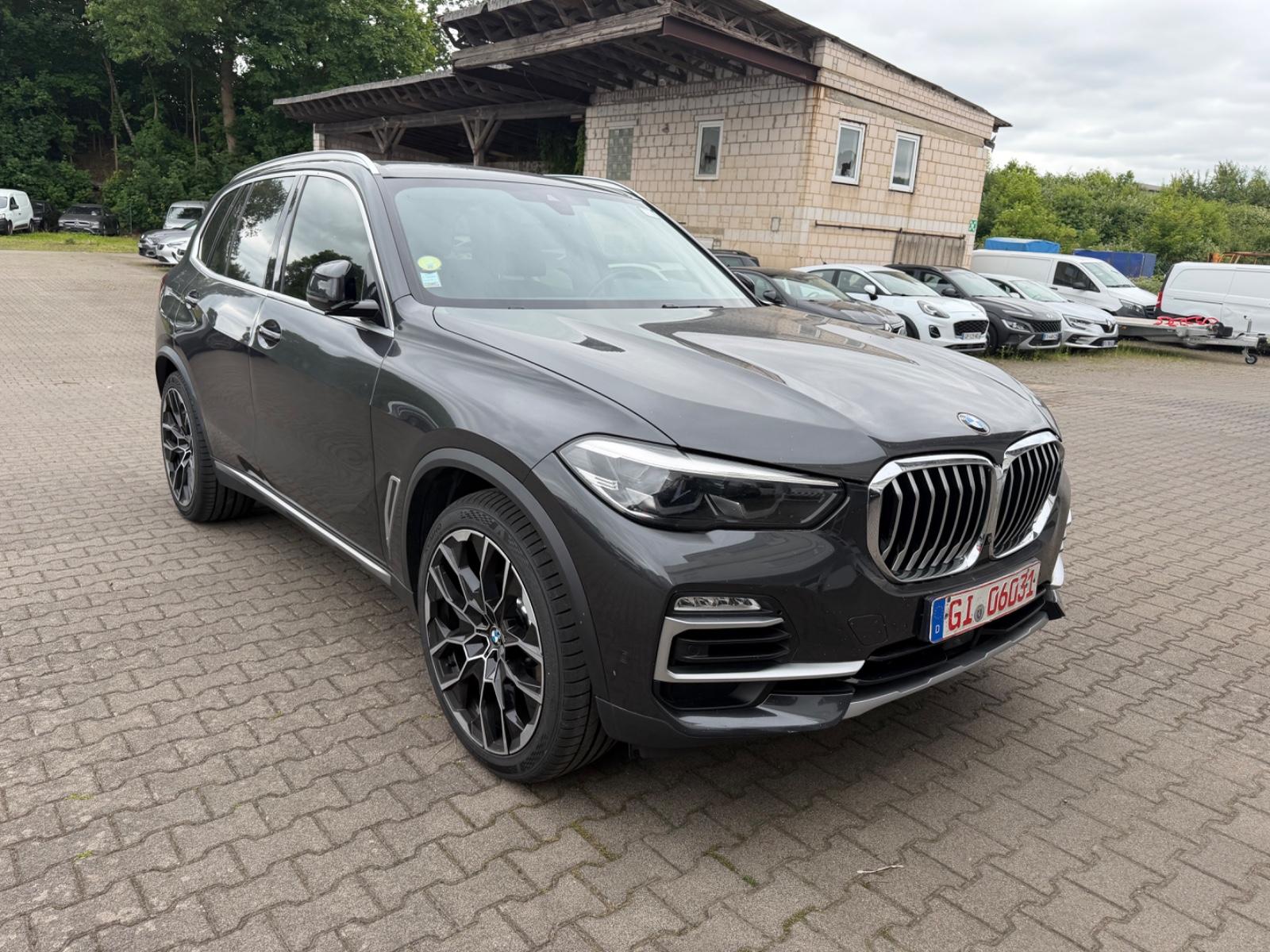 BMW X5 xDrive25d 231 xLine Leder,Navi,Kamera,LED