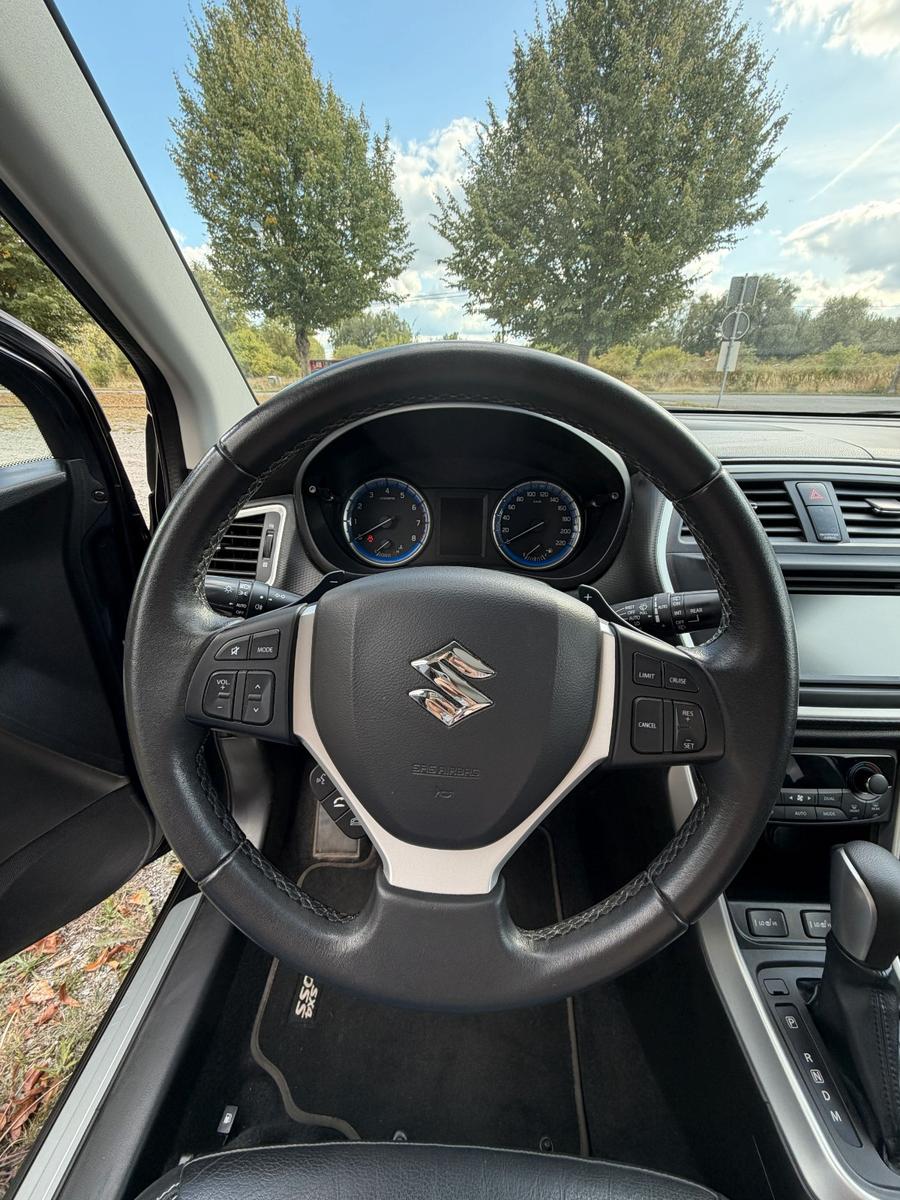 Suzuki (SX4) S-Cross 1.6 Comfort 4WD CVT Comfort