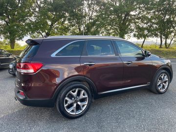 KIA Sorento - 10