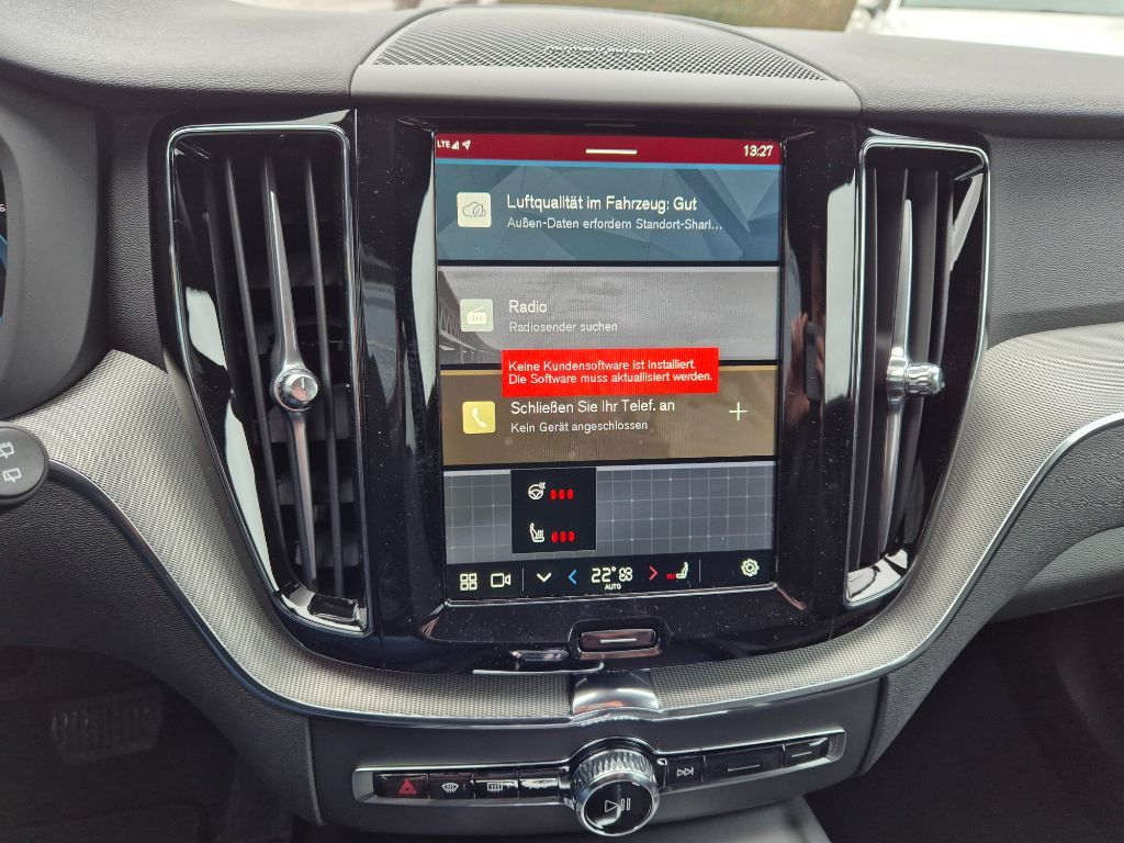 Fahrzeugabbildung Volvo XC60 B5 B AWD Plus Dark+BusinessPak.+AHZV+