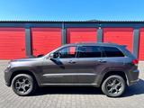 Jeep Grand Cherokee 3.0 CRD Summit | 1. Hand | E - Jeep Grand Cherokee Summit mit Diesel-Antrieb
