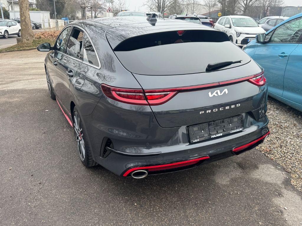 Kia ProCeed 1.6 T-GDI DCT7 OPF GT