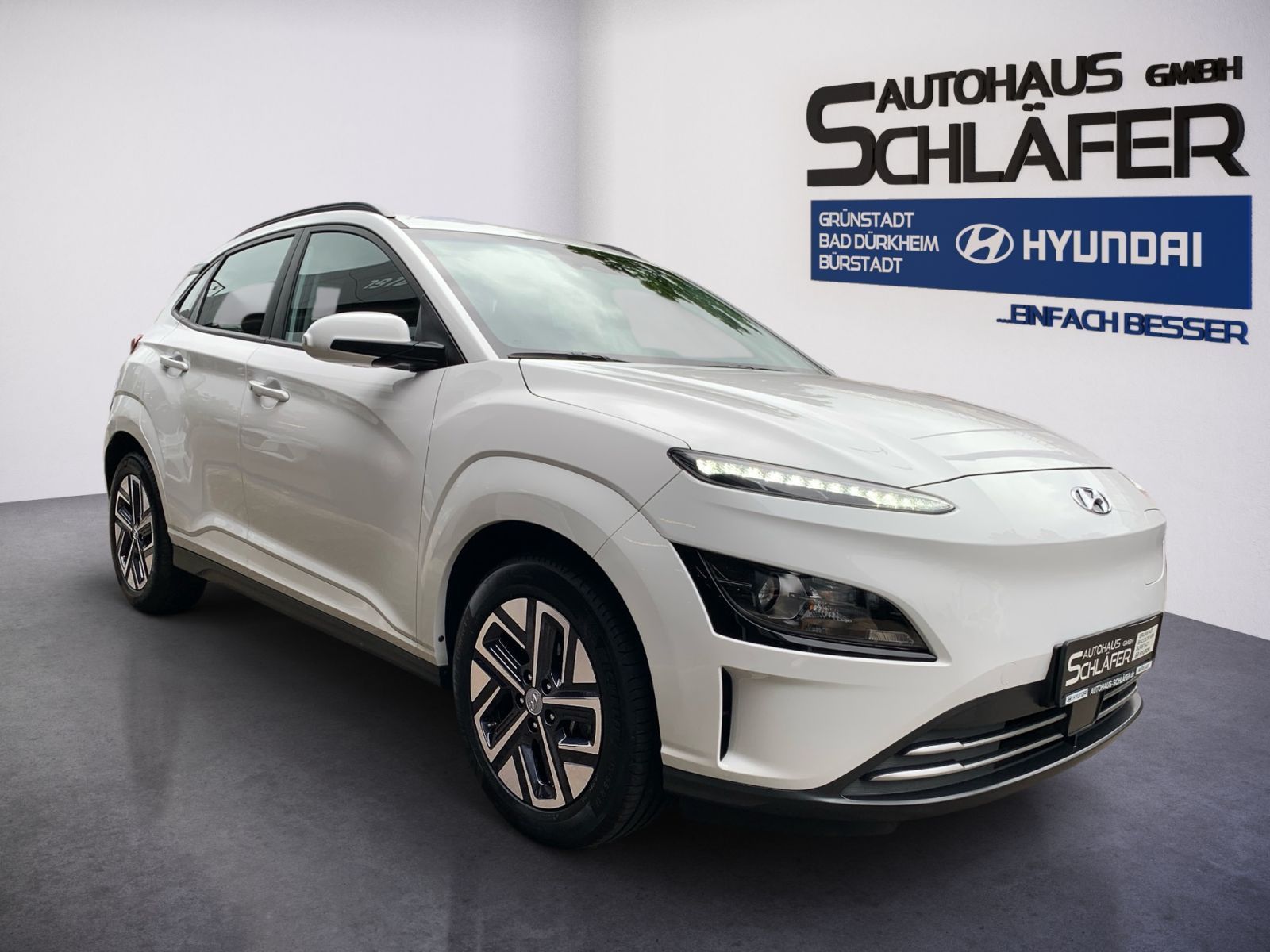 Fahrzeugabbildung Hyundai KONA Select Elektro 11 kW OBC Sitzheizung