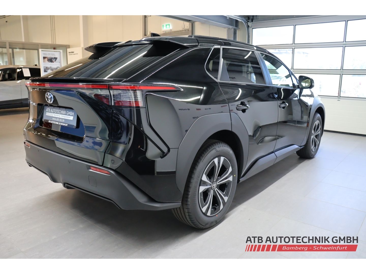 Fahrzeugabbildung Toyota bz4X 71,4 kWh 11-kW-Lader 4x2, Comfort-P