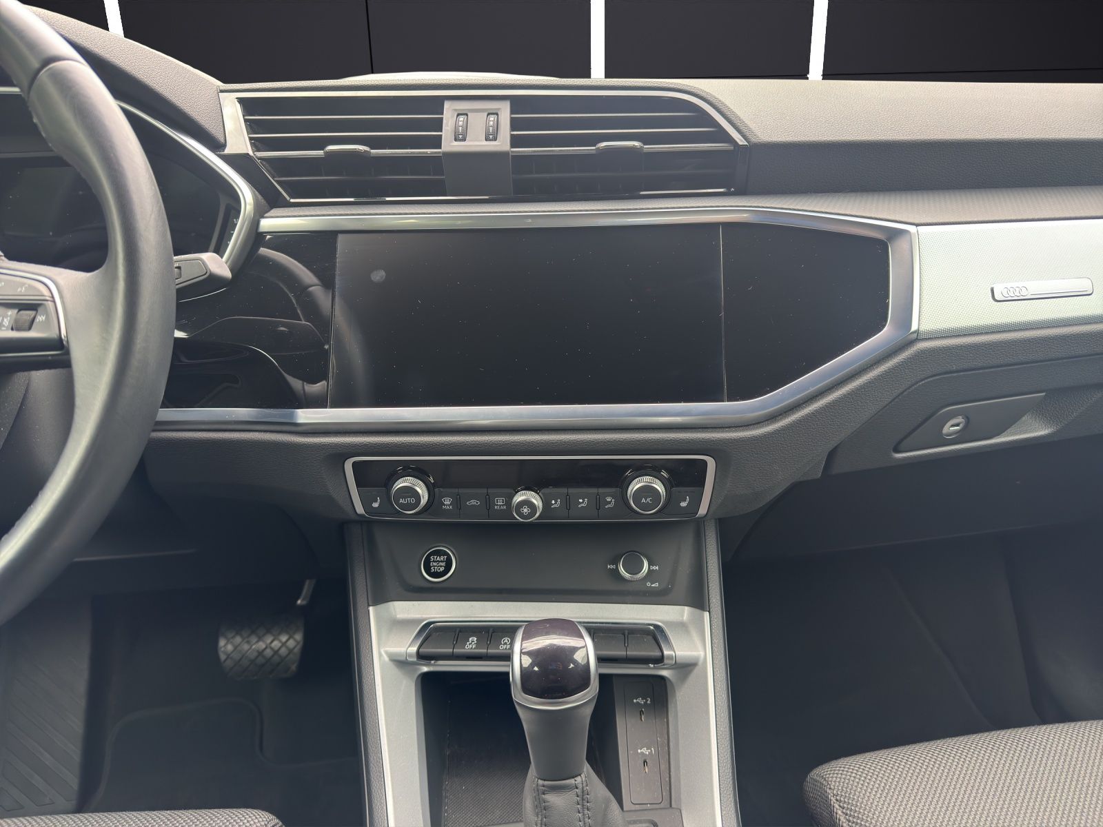 Fahrzeugabbildung Audi Q3 35 TDI advanced S tronic    Matrix LED  Navi