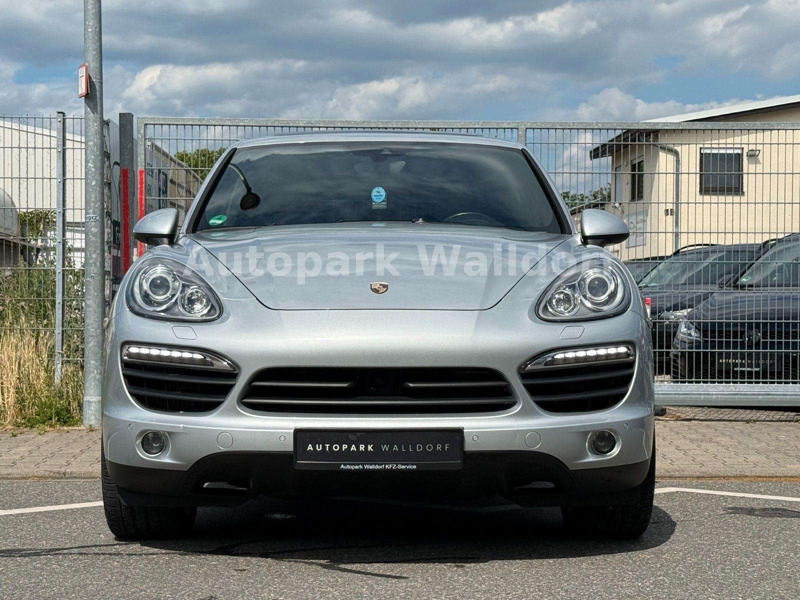 Porsche Cayenne S 4.2 Diesel*PANO*AHK*KAMERA*BOSE*