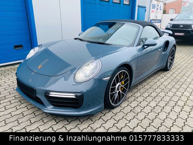 Porsche 911 Turbo S Cabriolet Approved Service NEU