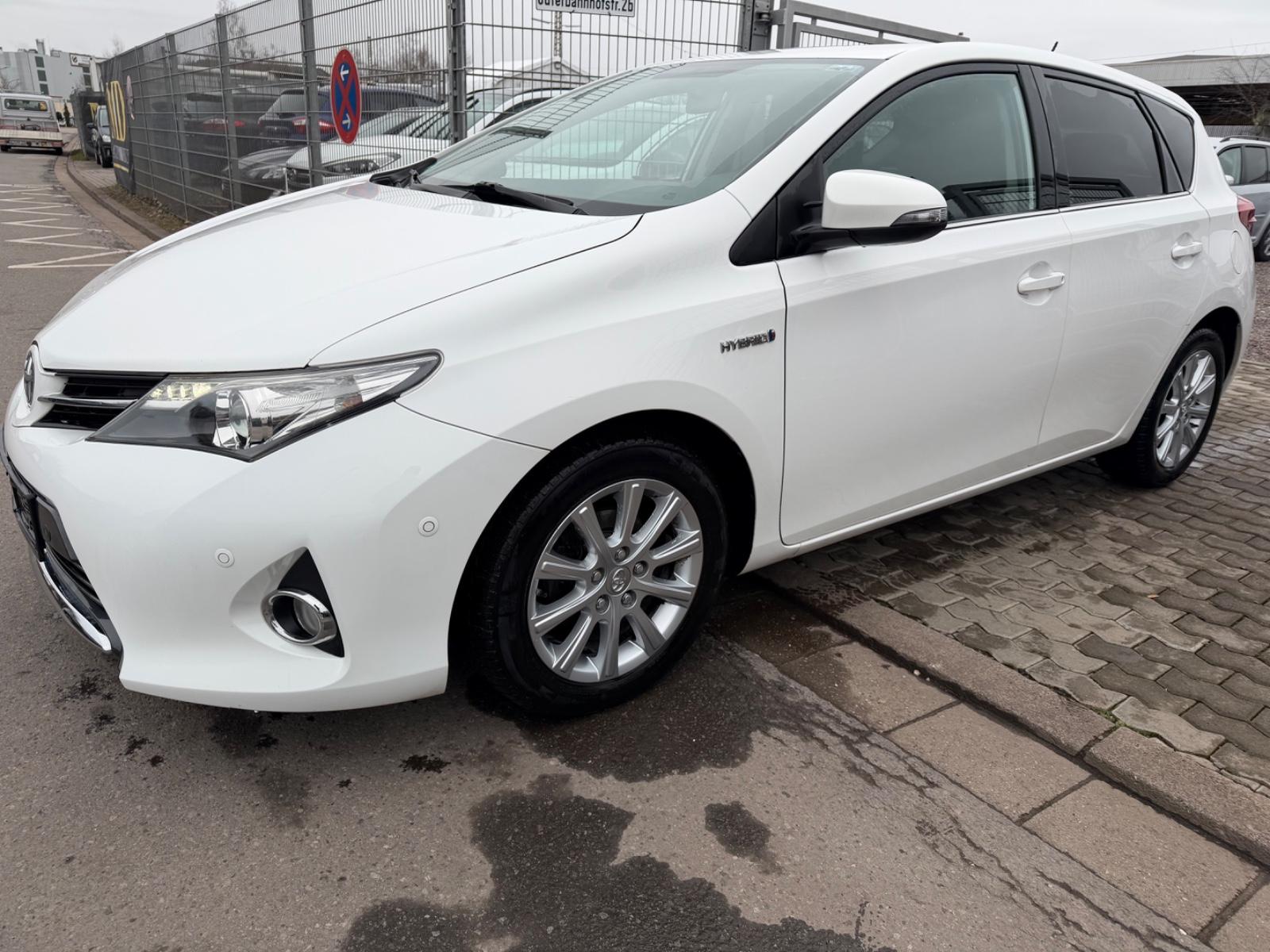 Toyota Auris Hybrid Edition Start Stop