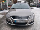 Volkswagen VW Passat CC 2.0 - Volkswagen Passat CC mit Benzin-Antrieb: Limousine, 2.0