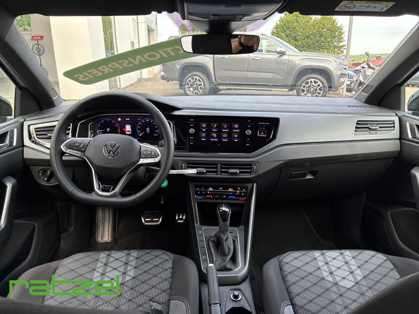 Fahrzeugabbildung Volkswagen Polo R-Line 1.0 TSI DSG IQ.Drive+ACC+LED+PDC