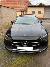 Mercedes-Benz E 200 - Cabriolet in schwarz