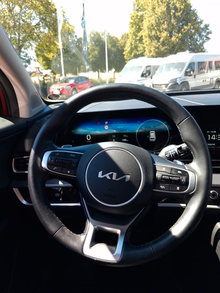 Fahrzeugabbildung Kia Sportage Spirit Plug-in Hybrid 4WD