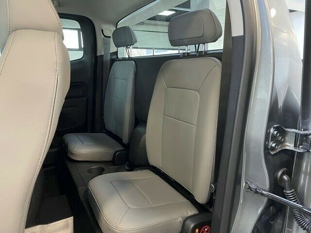 Fahrzeugabbildung GMC GMC CANYON ELEVATION V-6 EXT. CAB 4x4