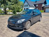 Hyundai i30 1.6 CRDi 66 kW Classic Classic - Hyundai i30 aus 2010 mit Diesel-Antrieb