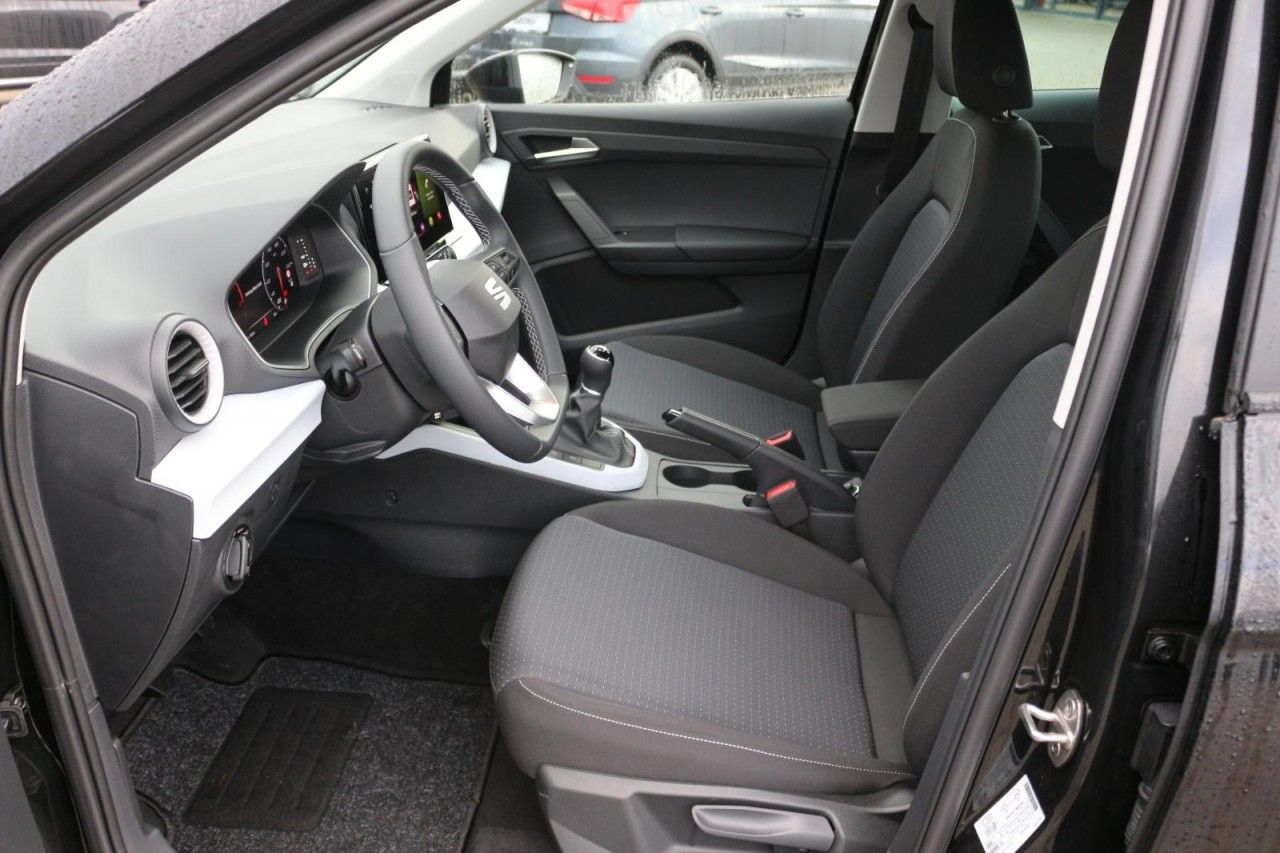 Fahrzeugabbildung SEAT Arona Style 1.0 TSI 110 PS 6-Gang VFW