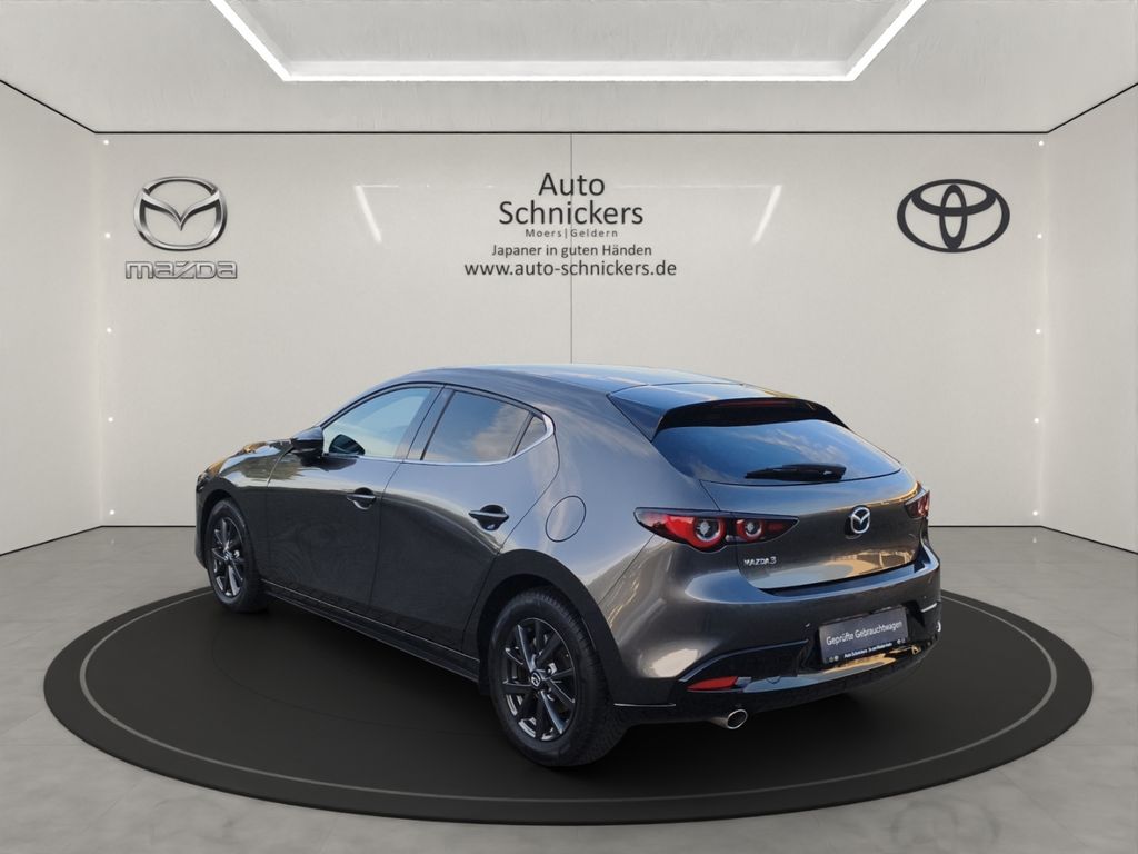 Mazda 3 — fotografia 3