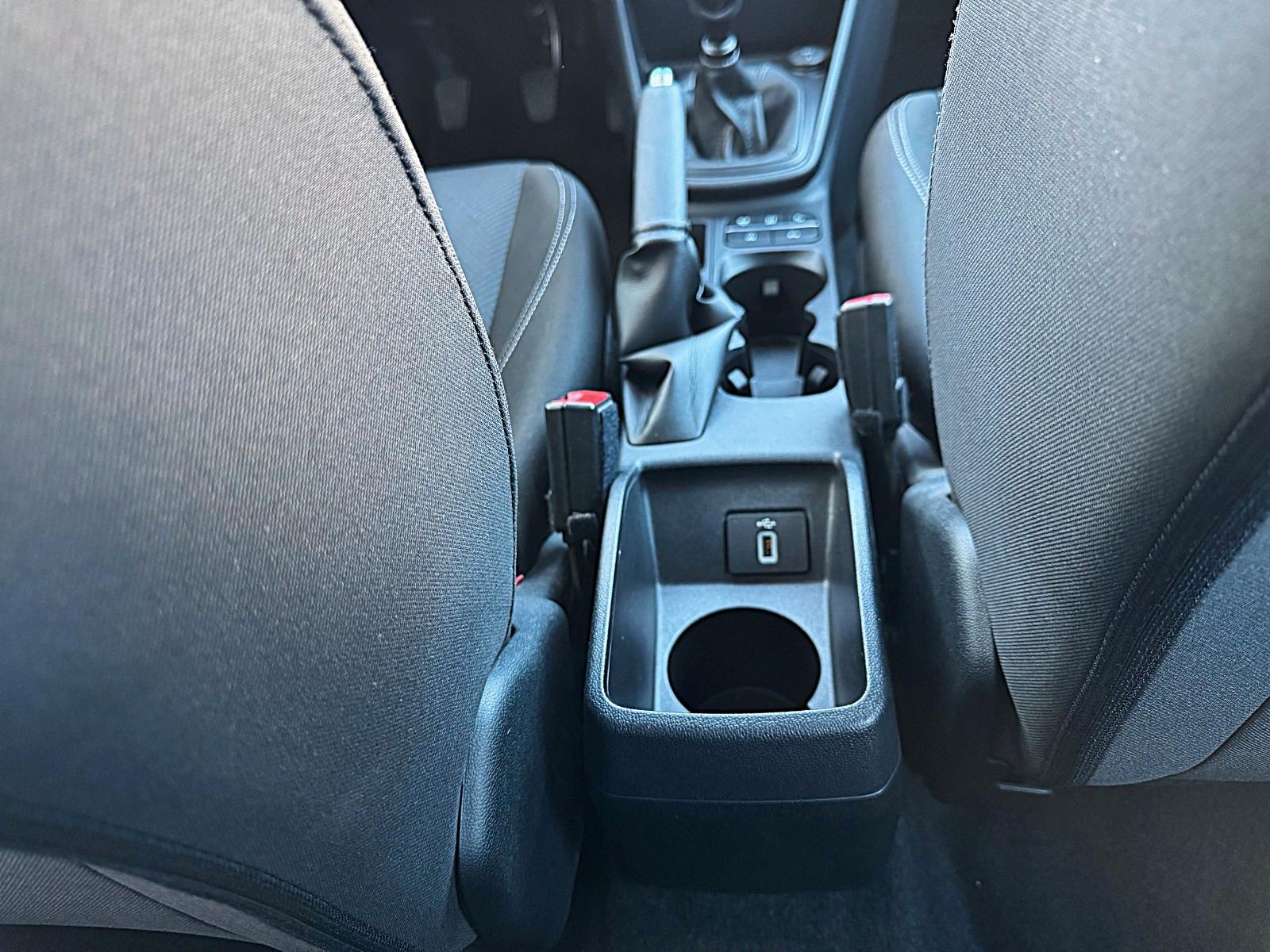Ford Fiesta Cool & Connect 5-türig (viele Extras)