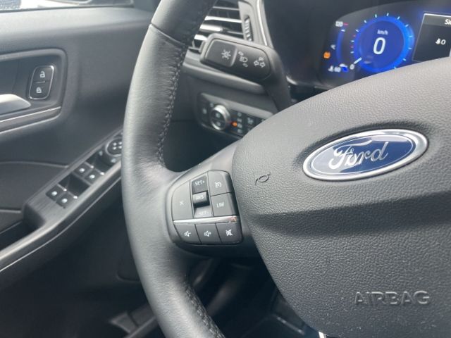 Fahrzeugabbildung Ford Kuga 2.5 Duratec Titanium Plug-in-Hybrid Navi, E