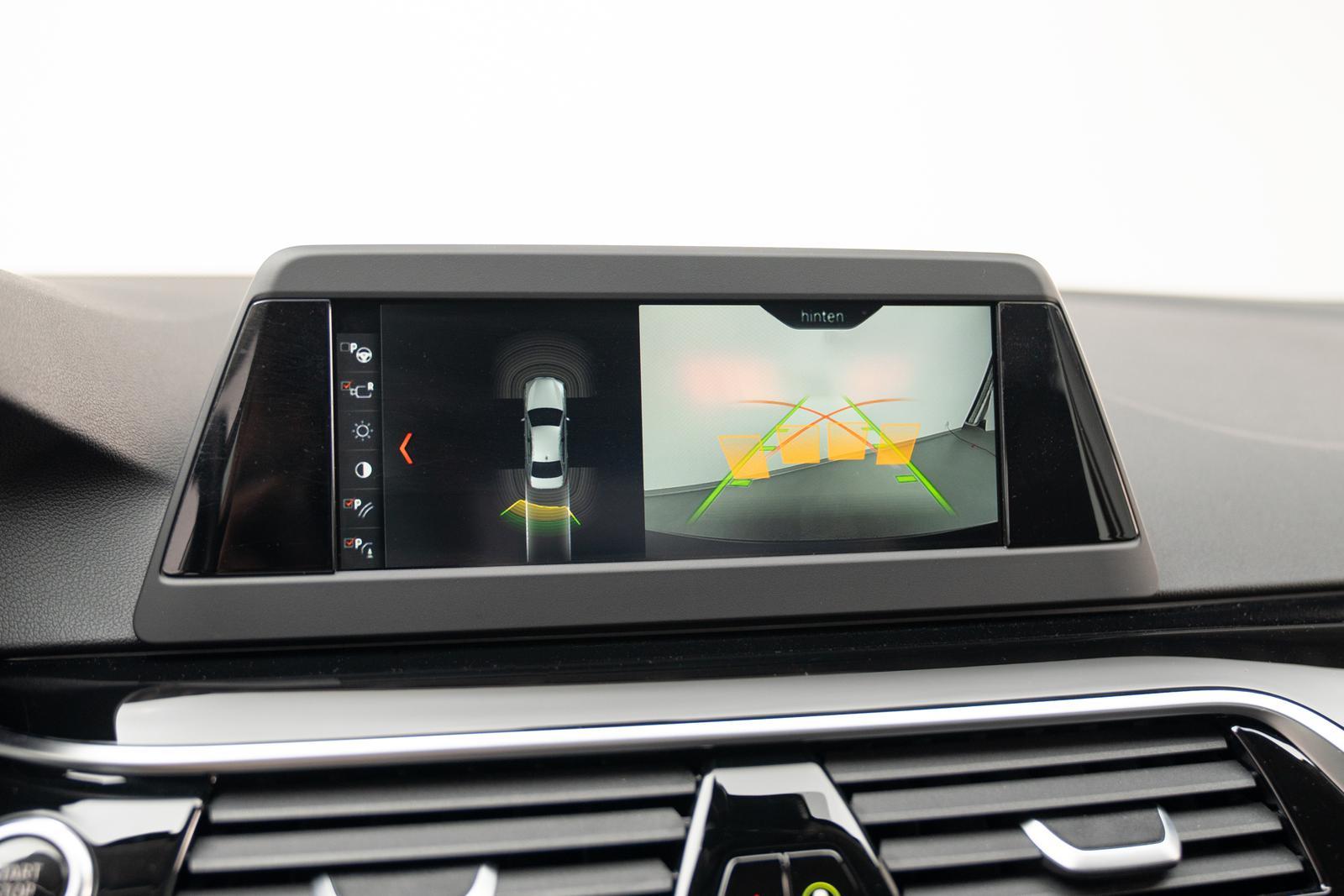 BMW 520 d Sport Line*LED*NAVI*LEDER*KAMERA*