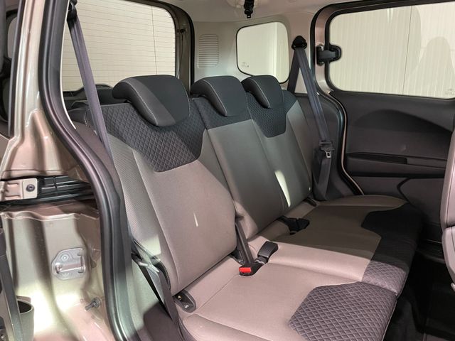 Tourneo Courier Titanium 1.5 TDCi RFK PDC TEMPOM