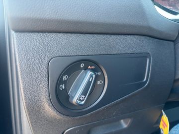 Volkswagen Tiguan - 12