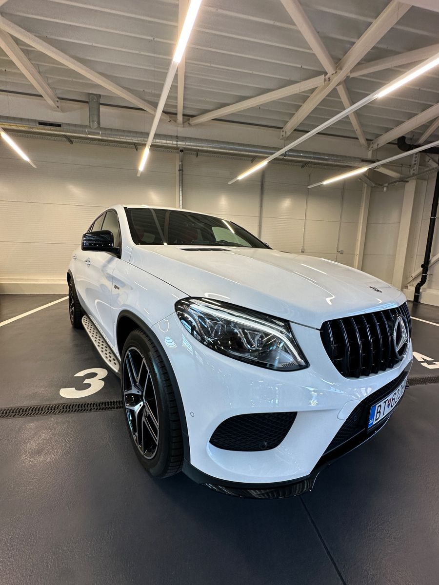 MERCEDES-BENZ GLE 43 AMG Mercedes-AMG GLE 43 4MATIC Merced...