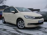 Volkswagen Touran 2.0TDI BMT TAXI ACC Kamera LED 7Sitzer - Volkswagen Touran mit Diesel-Antrieb: Taxi, Kleinbus