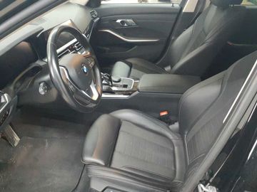 BMW 320 - 7