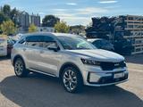 Kia Sorento 2.2 CRDi AWD Platinum DCT8 Platinum - silberne Kia Sorento