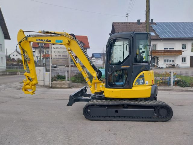 Komatsu PC 55 mit Powertilt