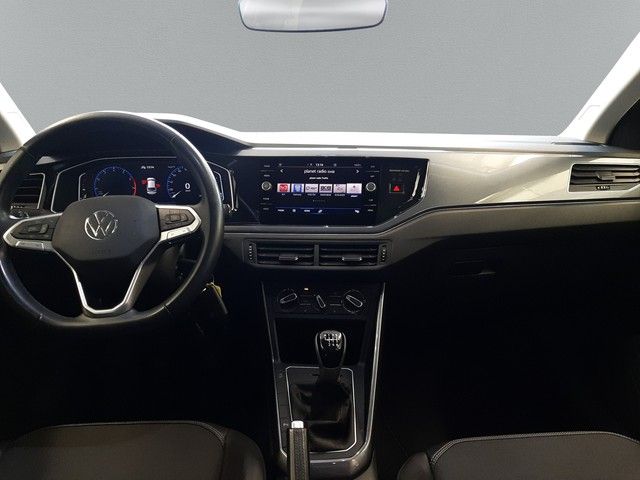 Fahrzeugabbildung Volkswagen Taigo Style 1.0TSI Pano Matrix SHZ Kamera 17"