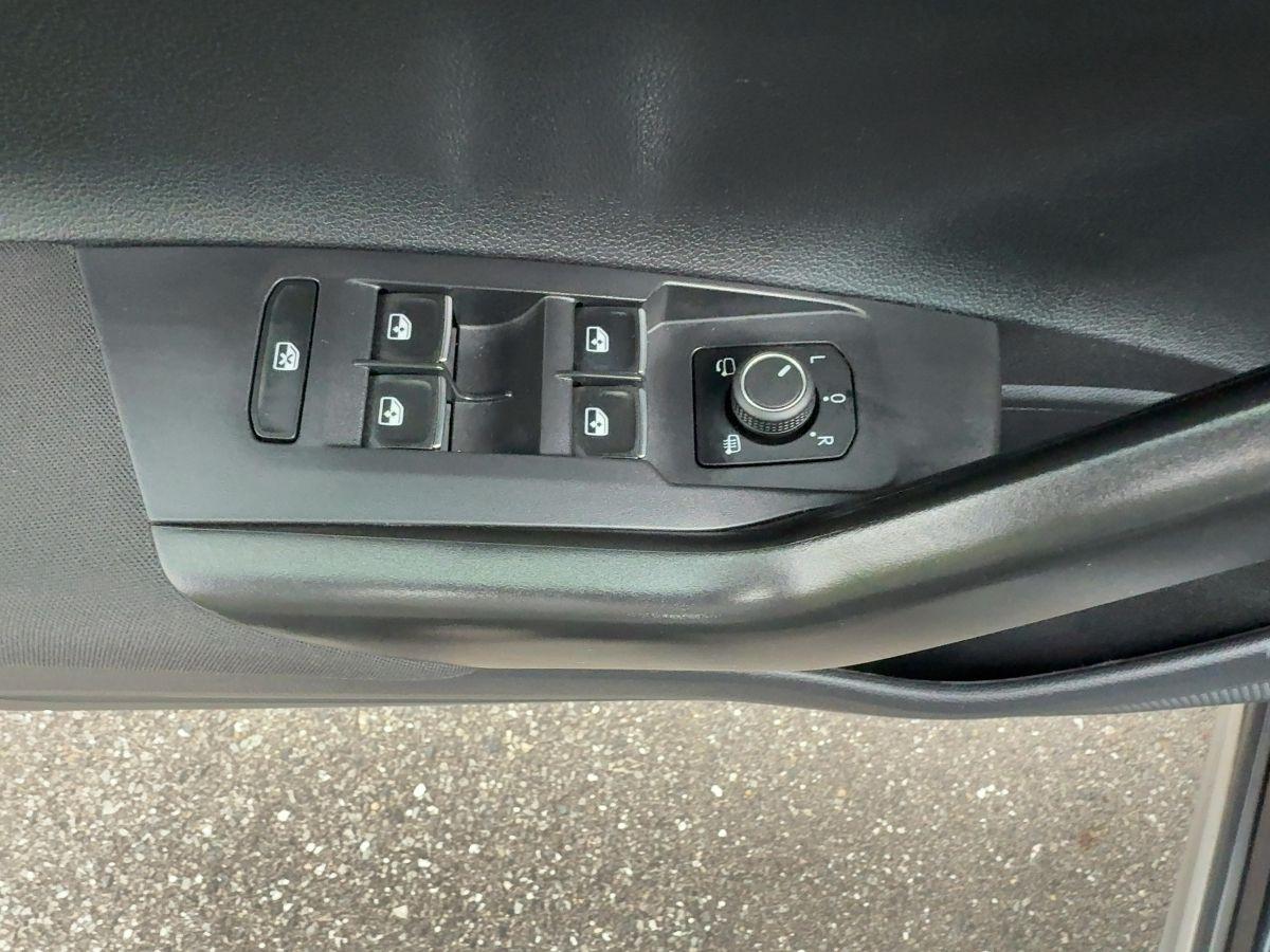 Volkswagen Taigo 1.5 TSI Style DSG Einparkhilfekamera Navi, миниатюра 13