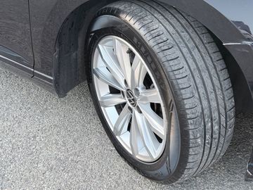 Volkswagen Passat - 12