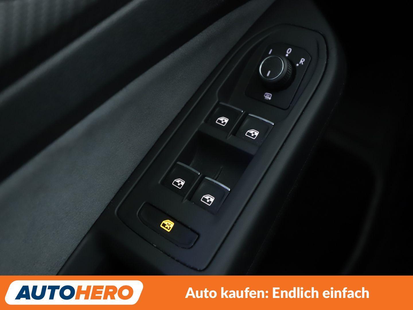 Volkswagen Golf VIII 1.5 TSI ACT R-Line Aut.*NAVI*VC*MATRIX, миниатюра 22