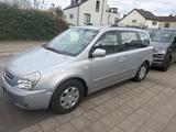 Kia Carnival Rollstuhlumbau PARAVAN 2,9 CRX - gebrauchte Kia Carnival aus dem Jahr 2007