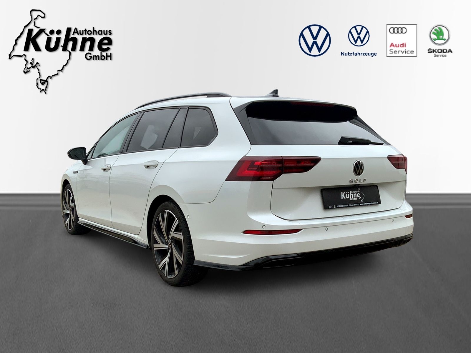 Golf VIII Variant 2.0 TSI R-Line,STHZ,IQL,RFK,NA