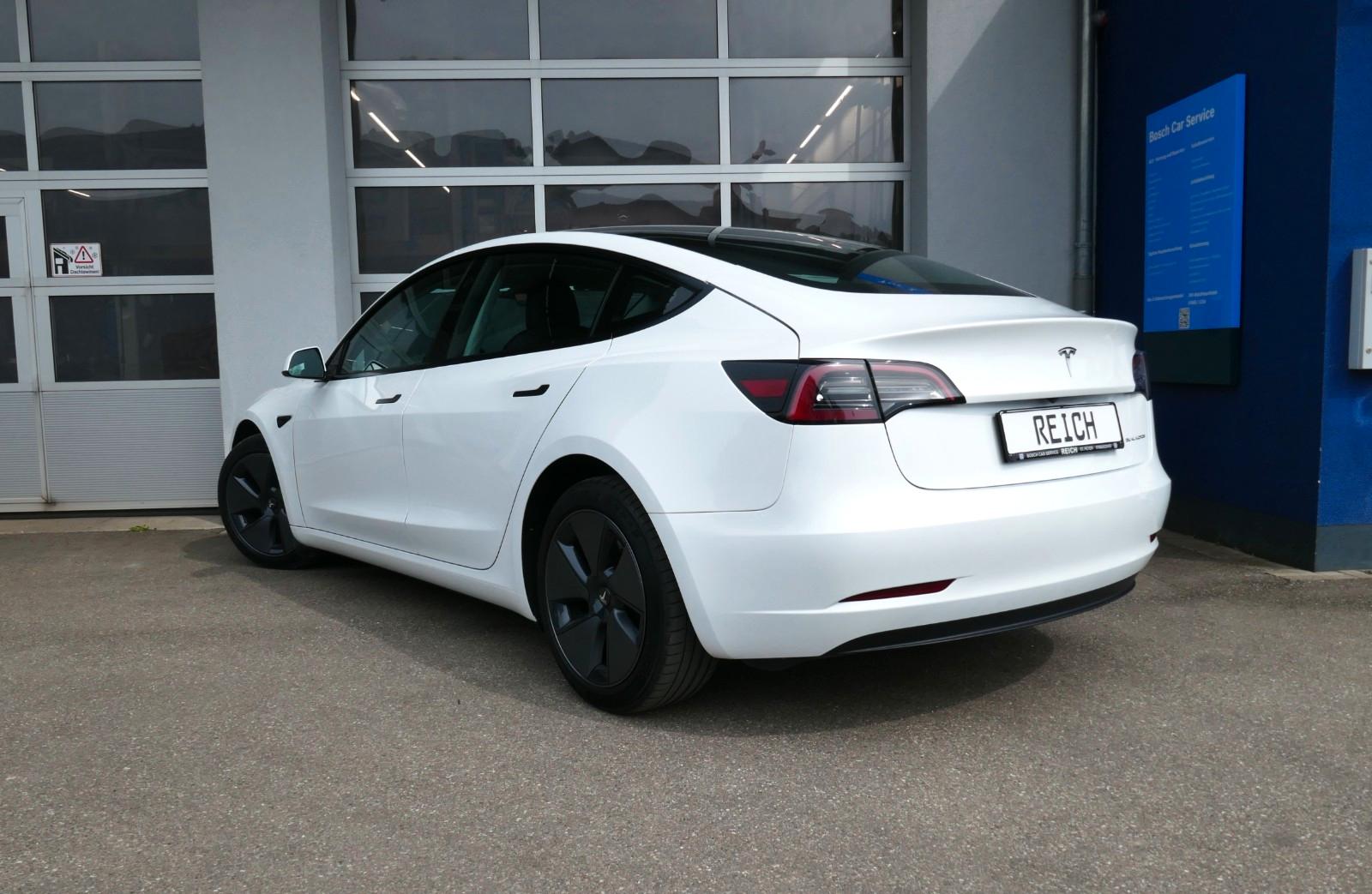 Tesla Model 3 Langstreckenbatt. Allradantrieb 93% SOH