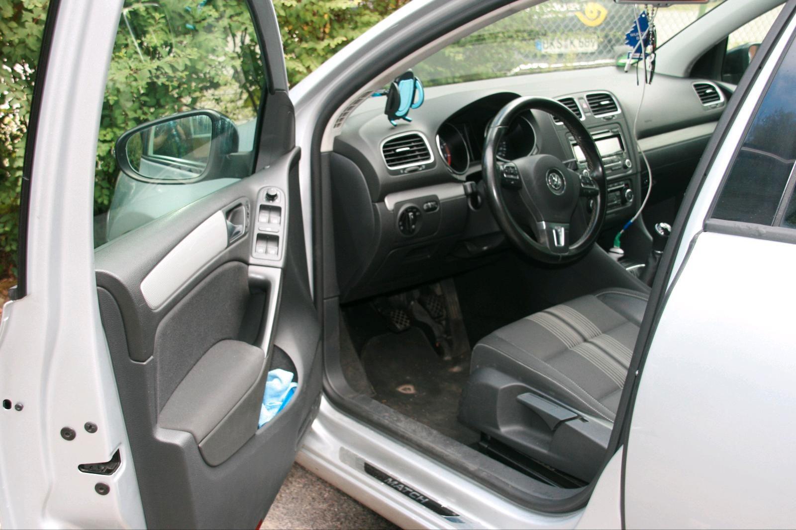 Volkswagen Golf 2012 — photo 11
