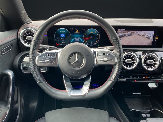 Mercedes-Benz CLA 180 Shooting Bra