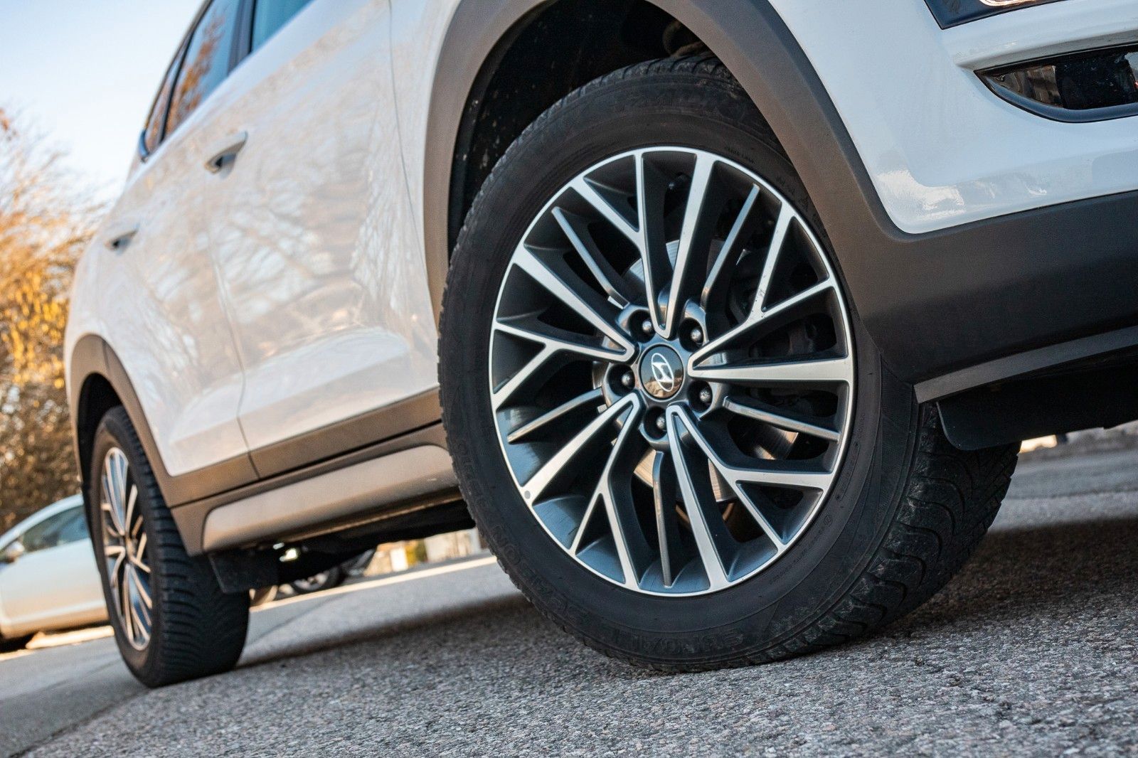Fahrzeugabbildung Hyundai Tucson*2WD*Navi*Induktiv*Kamera*PDC*Lane*