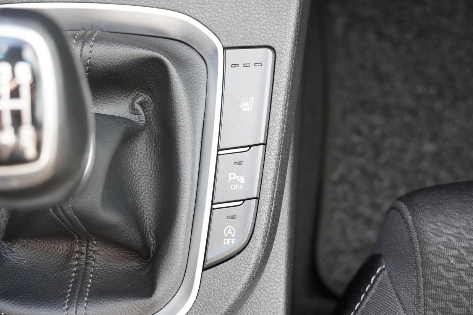 Hyundai i30 1.4 T-GDI Navi Kamera PDC Tempomat Bluetooth