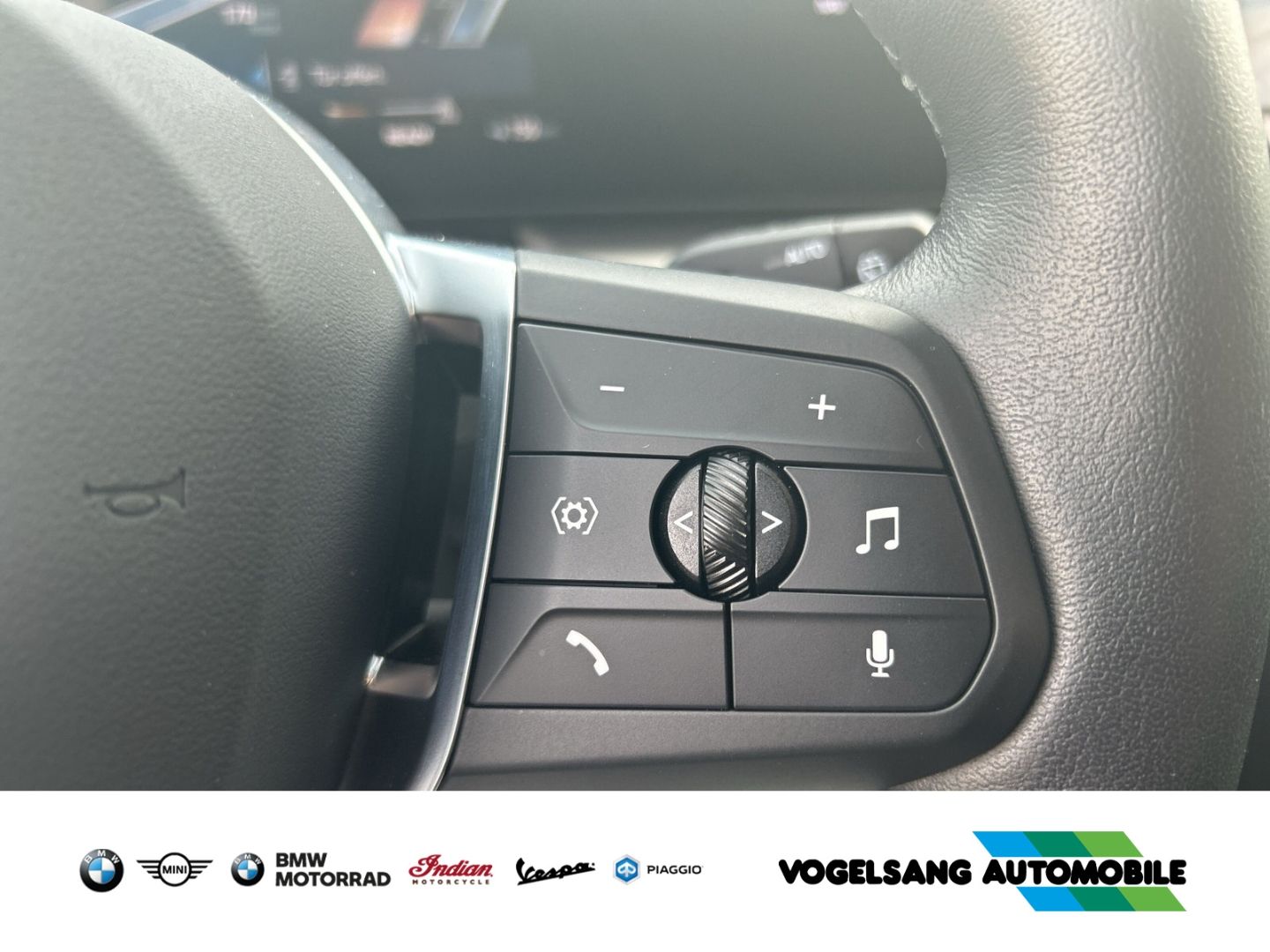 Fahrzeugabbildung BMW iX1 30xDrive,DAB,LiveCockpitPlus,Rückfahrk.,LEDS