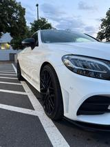 Mercedes-Benz Mercedes Benz C300AMG*Night Paket*Burmester*Dig. - Mercedes-Benz C-Klasse: AMG Paket