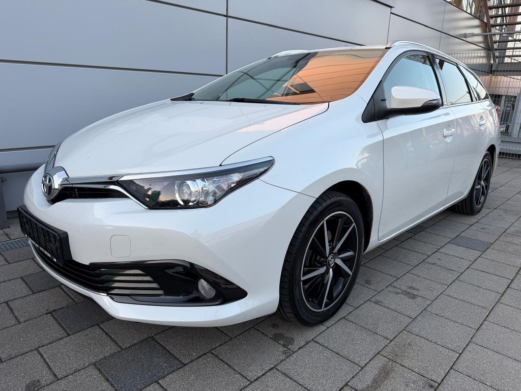 Angebot ansehen Toyota Auris Touring Sports