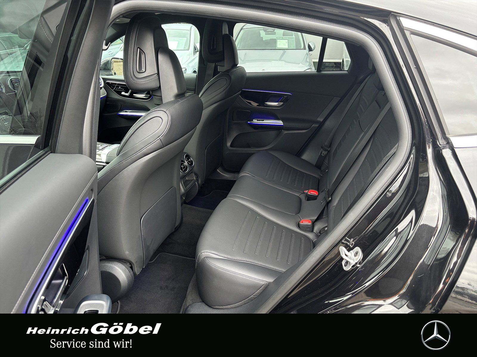 Fahrzeugabbildung Mercedes-Benz GLC 220 d 4M Coupé AMG*PANO*AHK*MEMORY*360°KAMER