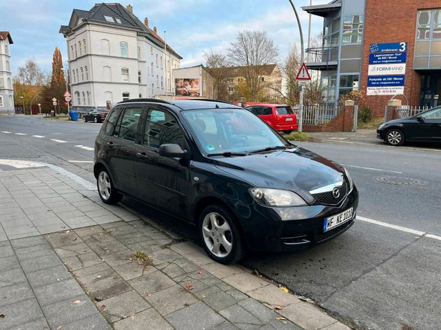 Mazda 2  1.4 mit tüv 01.2026