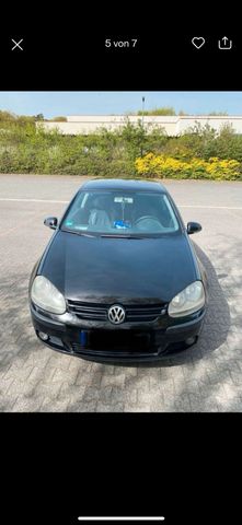 Volkswagen Golf 5 1.4 zu verkaufen